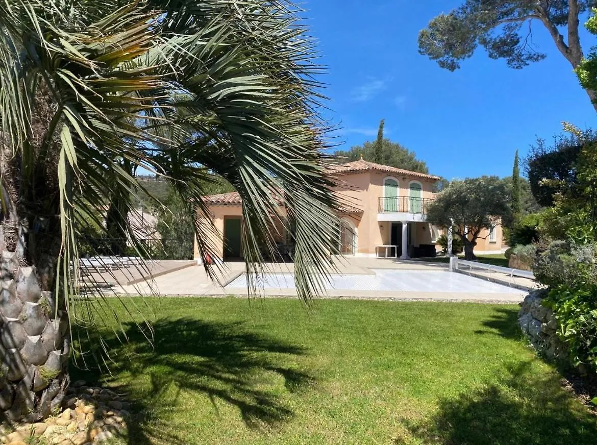 Belle Villa Dans Clos Prive - Saint Raphael Boulouris
