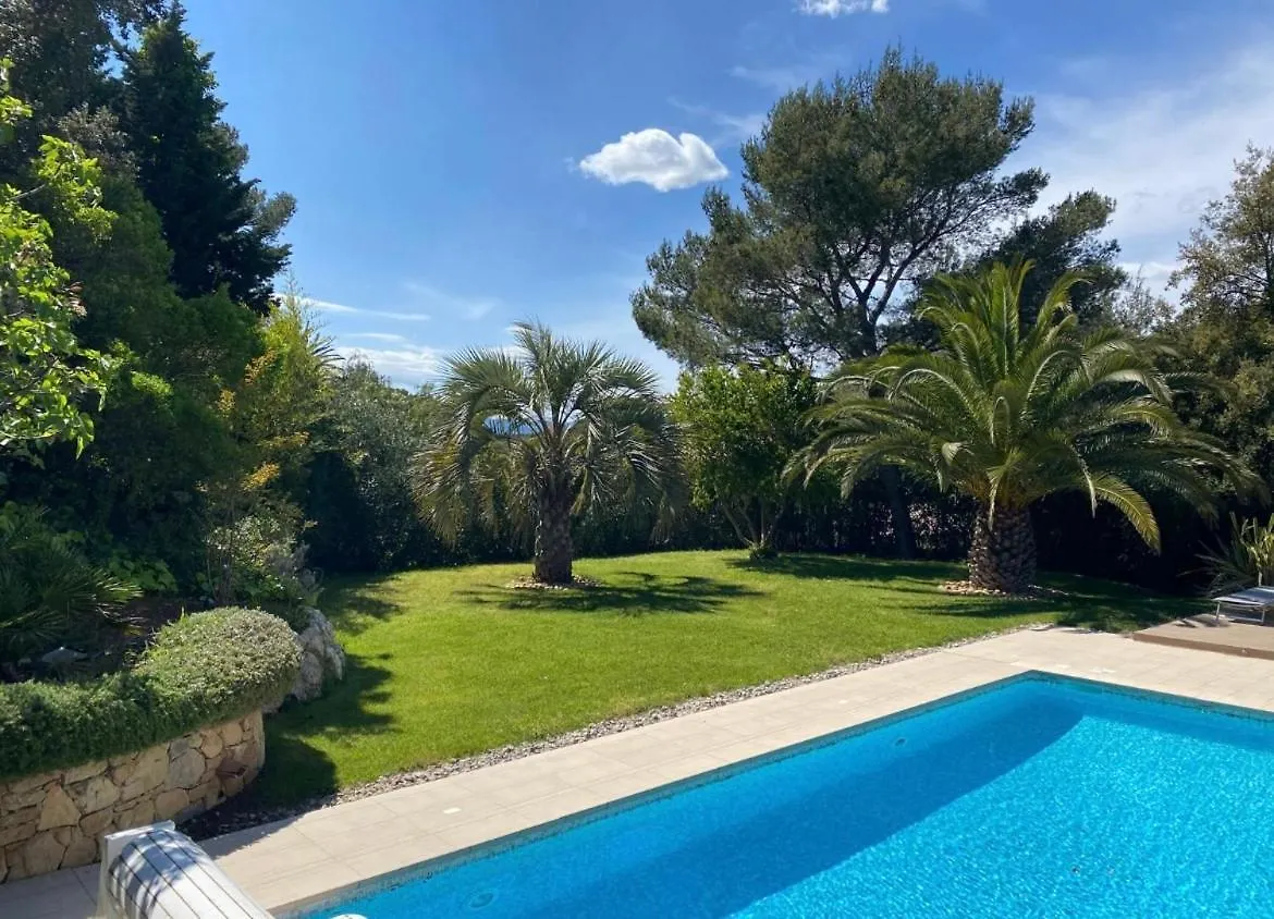 Belle Villa Dans Clos Prive - Saint Raphael Boulouris