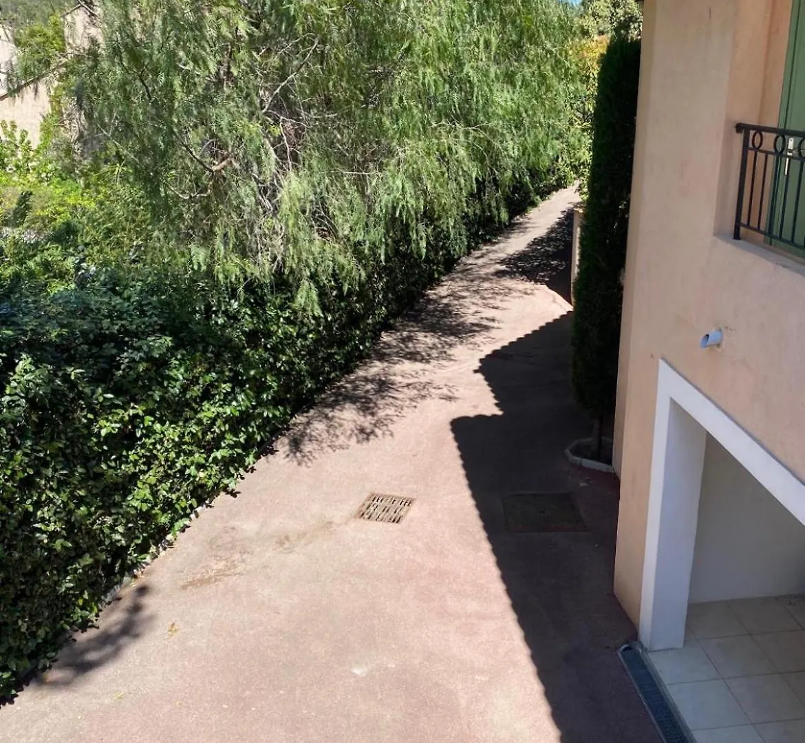 Belle Villa Dans Clos Prive - Saint Raphael Boulouris  Saint-Raphael (Var)