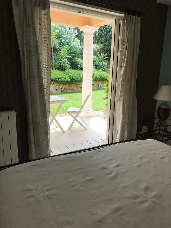 Belle Villa Dans Clos Prive - Saint Raphael Boulouris