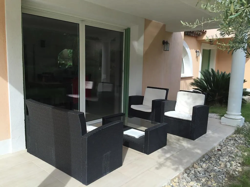 Belle Villa A Saint Raphael Dans Clos Prive