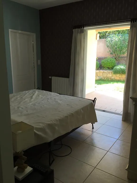 Belle Villa A Saint Raphael Dans Clos Prive  Saint-Raphael (Var)
