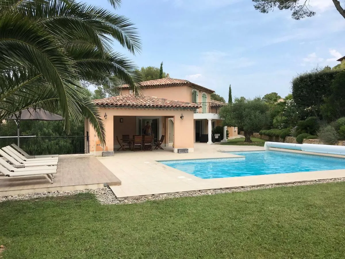 Belle Villa A Saint Raphael Dans Clos Prive