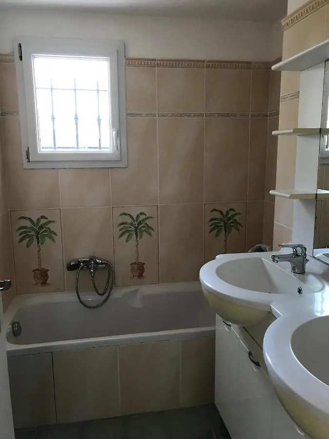 Belle Villa A Saint Raphael Dans Clos Prive
